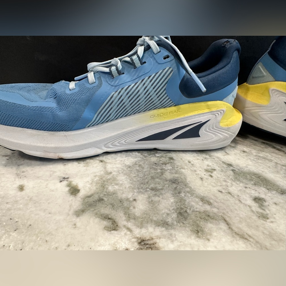 Altra Paradigm 7 Women’s Size 9.5 Running Shoes Guiderail Support - Picture 5 of 9